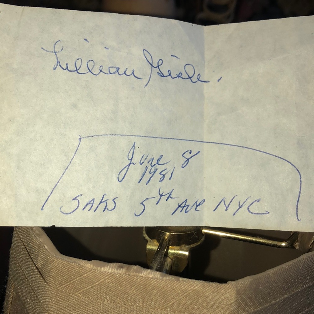 AUTHENTIC SIGNATURE